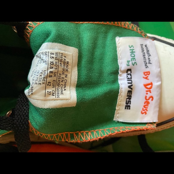 Limited Edition Dr. Seuss Converse All Star. Size 8.5 in Men’s/10.5 in Women’s - Picture 3 of 4